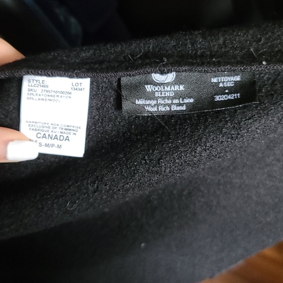 Black Le Chateau Jacket - Picture 5 of 5